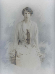 Elizabeth Mary Barbara RATCLIFF b.1880